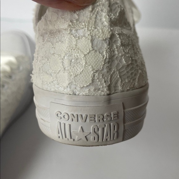 Converse‎ Women's Bridal Wedding Cream Lace Ribbon White Sneakers 8.5 - Picture 5 of 14
